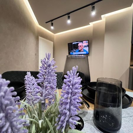 Apartament Varosha Luxury Łowecz Zewnętrze zdjęcie