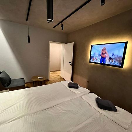 Apartament Varosha Luxury Łowecz Zewnętrze zdjęcie