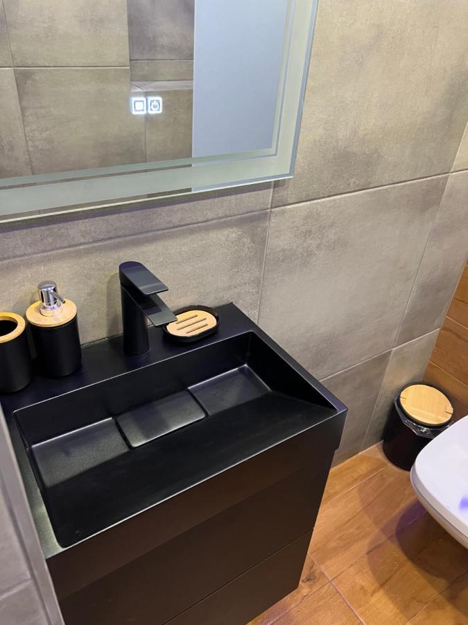 Apartament Varosha Luxury Łowecz Zewnętrze zdjęcie