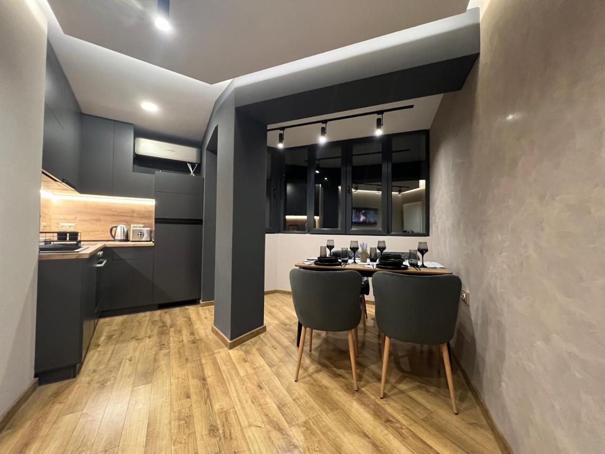Apartament Varosha Luxury Łowecz Zewnętrze zdjęcie