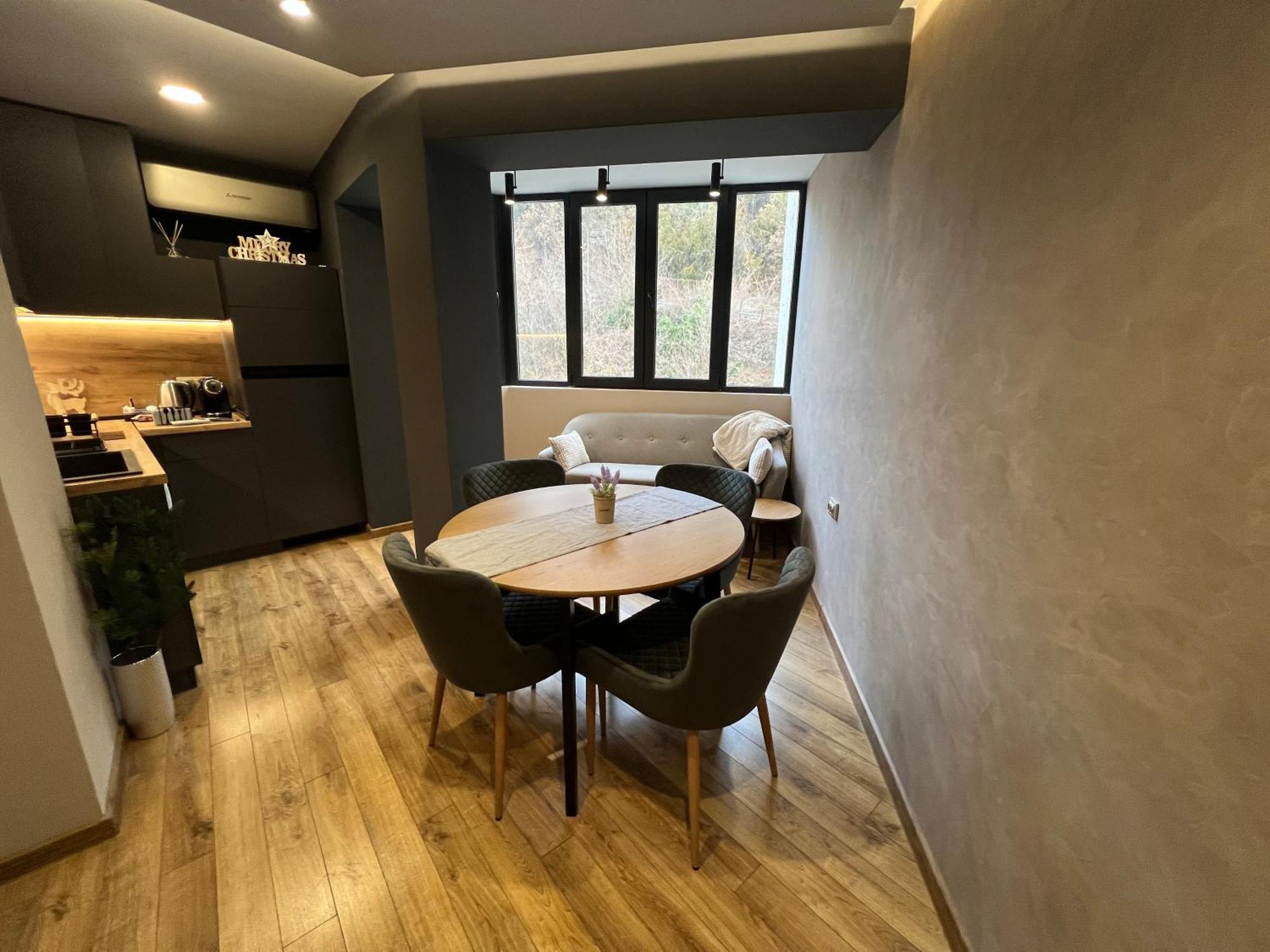 Apartament Varosha Luxury Łowecz Zewnętrze zdjęcie