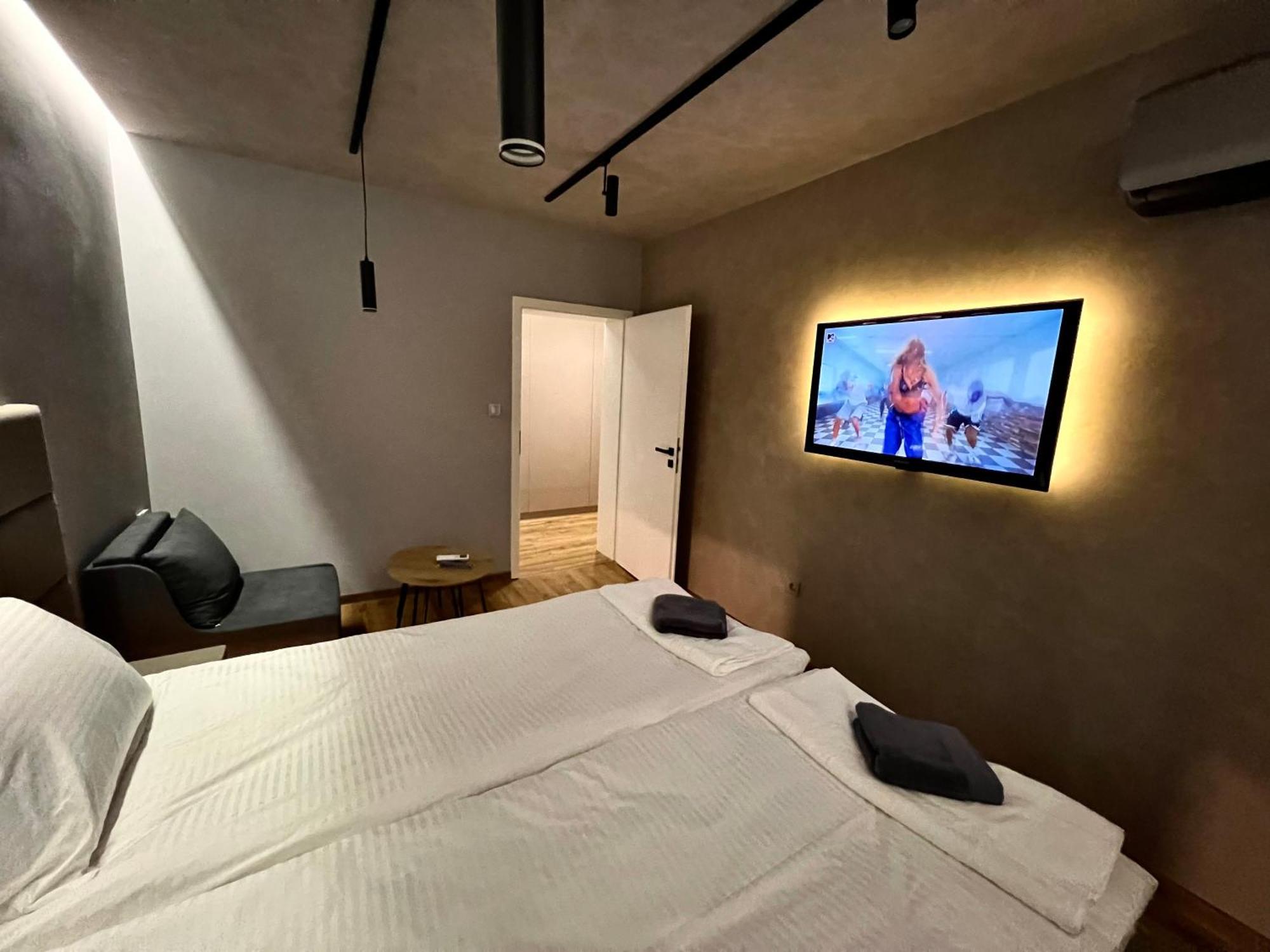 Apartament Varosha Luxury Łowecz Zewnętrze zdjęcie