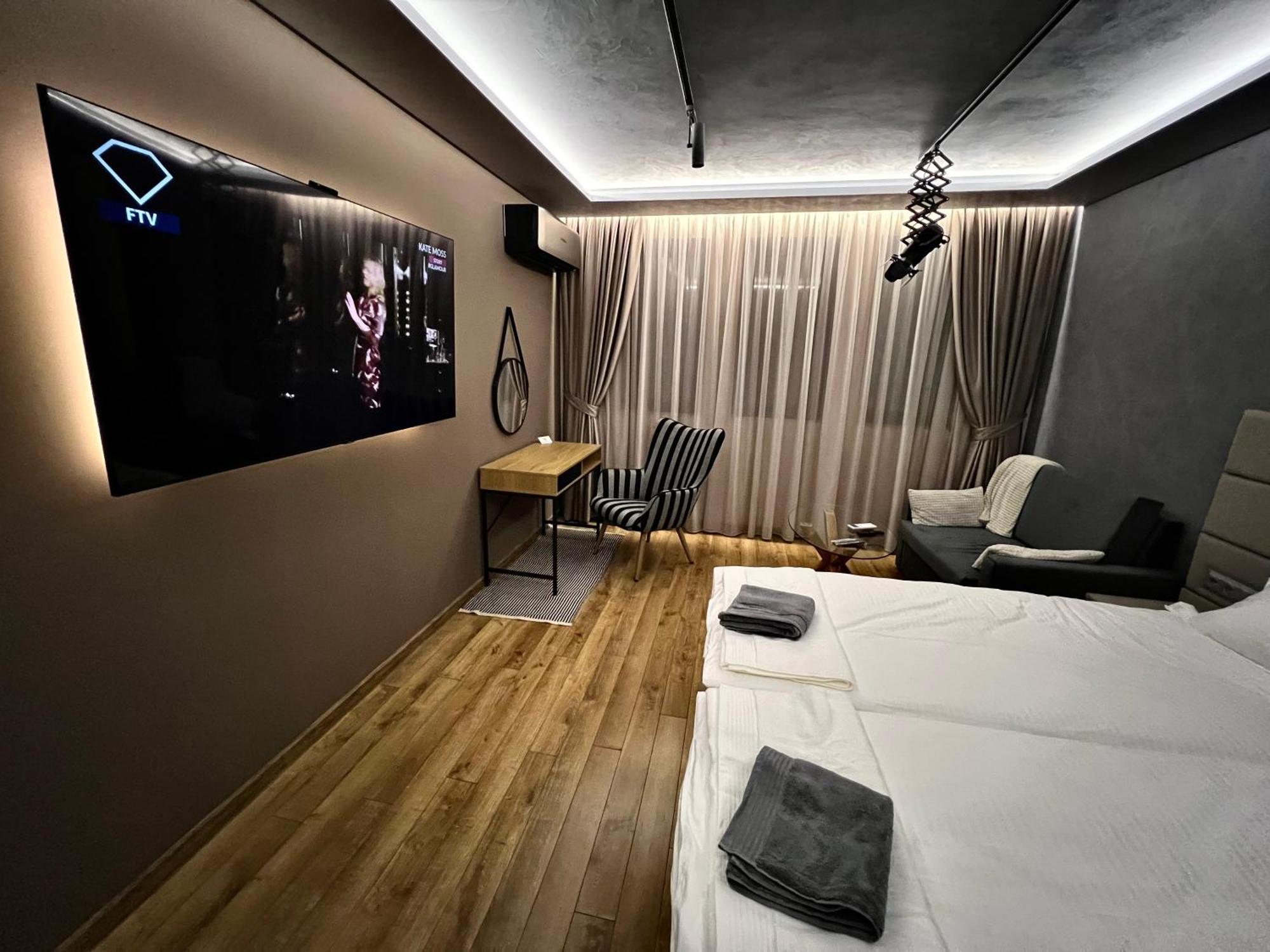Apartament Varosha Luxury Łowecz Zewnętrze zdjęcie